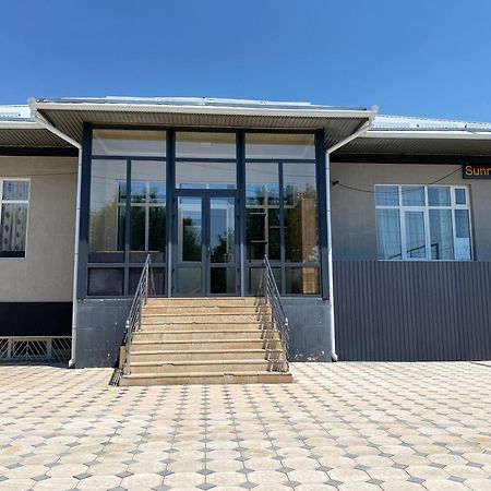 אוש Sunny Hostel מראה חיצוני תמונה