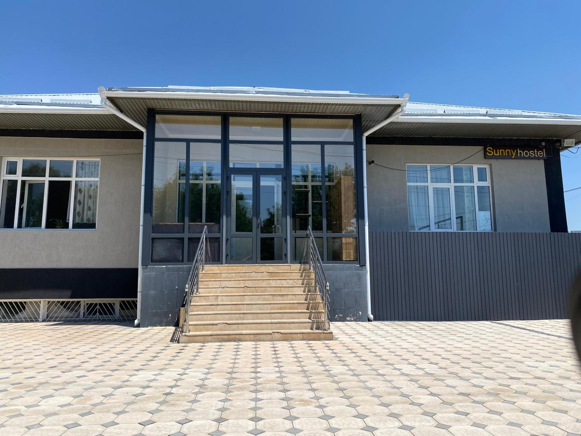 אוש Sunny Hostel מראה חיצוני תמונה